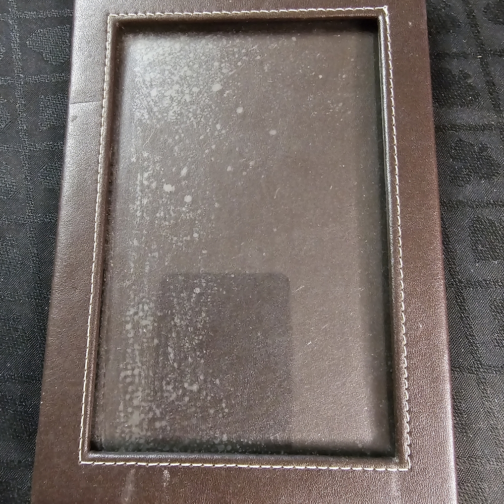 Leather Frame, Milano